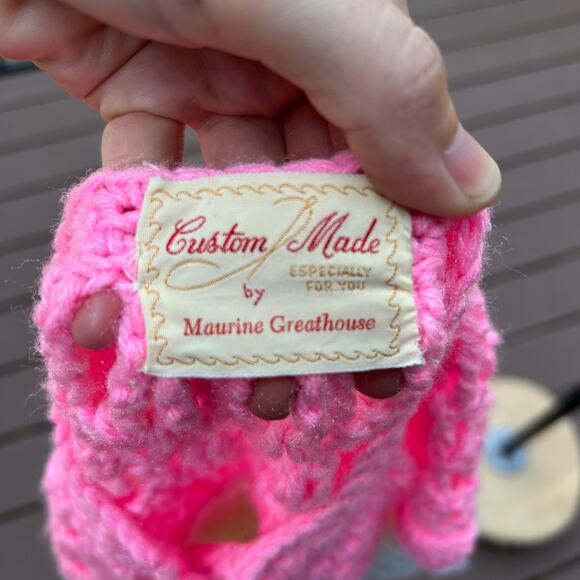 Vintage 60s Pink + White Handmade Chunky Crochet Knit Poncho Sweater Cape OS - Picture 6 of 6